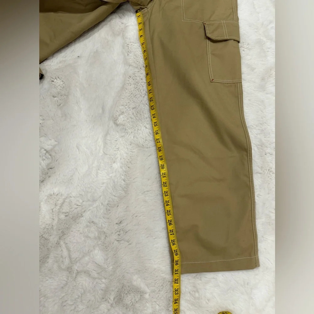 True Religion Military Single Needle Cargo Pant Travertine
Khaki Women's 28 NWT - Picture 13 of 16